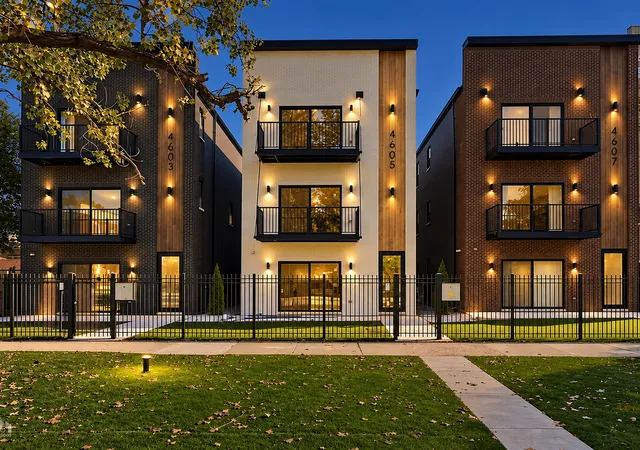 Photo 2 of Condo for sale at 4607 S Prairie Ave #1, Chicago, IL 60653 | MLS# 12760519 | Listing updated on 2026-10-19