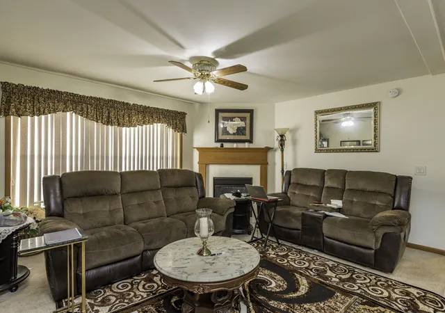 Photo 3 of Manufactured home for sale at 3300 Evergreen Ln, Park City, IL 60085 | MLS# 12760530 | Listing updated on 2026-09-30