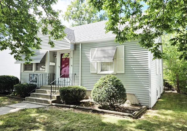 Photo 2 of Single family home for sale at 10342 S Christiana Ave, Chicago, IL 60655 | MLS# 12760532 | Listing updated on 2026-09-22