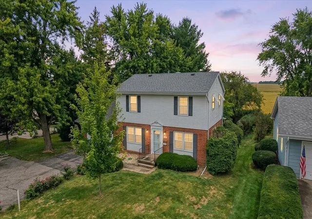 Photo 1 of Single family home for sale at 307 S 7th Street, Chatsworth, IL 60921 | MLS# 12760559 | Listing updated on 2026-09-20