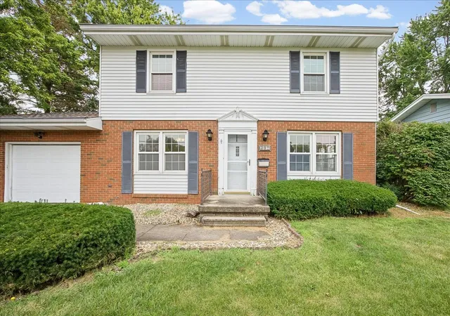 Photo 3 of Single family home for sale at 307 S 7th Street, Chatsworth, IL 60921 | MLS# 12760559 | Listing updated on 2026-09-20