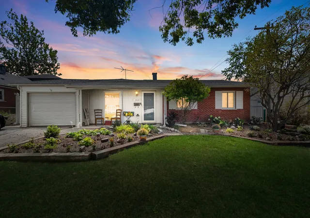 Photo 1 of Single family home for sale at 10145 Hyacinth Dr, Orland Park, IL 60462 | MLS# 12760592 | Listing updated on 2026-09-20