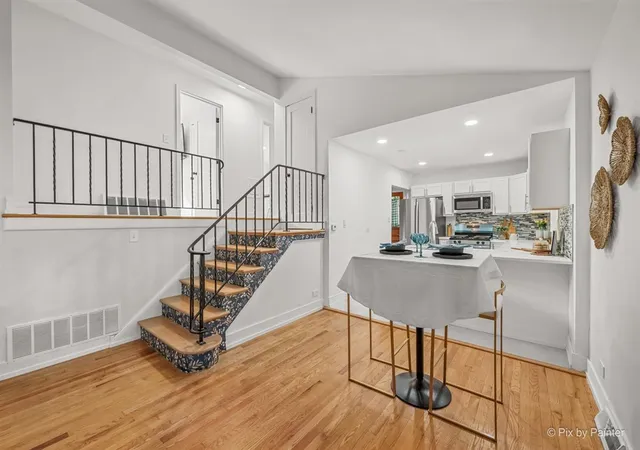 Photo 4 of Single family home for sale at 714 Western Ave, Glen Ellyn, IL 60137 | MLS# 12760595 | Listing updated on 2026-09-21