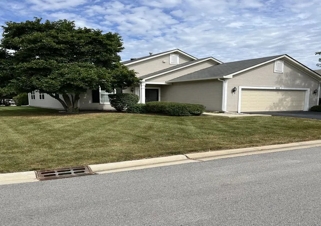 Photo 1 of Single family home for sale at 651 S Mecosta Ln, Romeoville, IL 60446 | MLS# 12760603 | Listing updated on 2026-10-02