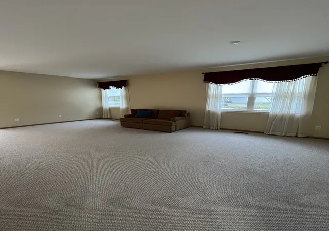 Photo 3 of Single family home for sale at 651 S Mecosta Ln, Romeoville, IL 60446 | MLS# 12760603 | Listing updated on 2026-10-02
