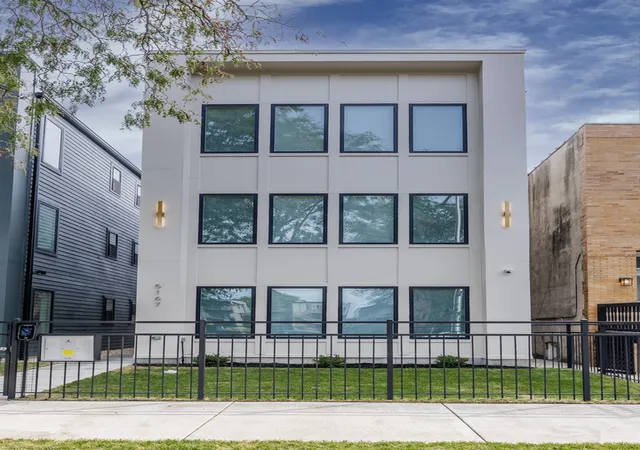 Photo 1 of Multi family home for sale at 5137 S Michigan Ave, Chicago, IL 60615 | MLS# 12760624 | Listing updated on 2026-09-16