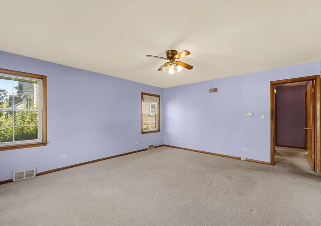 Photo 3 of Single family home for sale at 207 N Yale Ave, Villa Park, IL 60181 | MLS# 12760656 | Listing updated on 2026-09-21