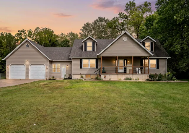 Single family home for sale at 7525 121st Street, Andalusia, IL 61232 | MLS# 12760665