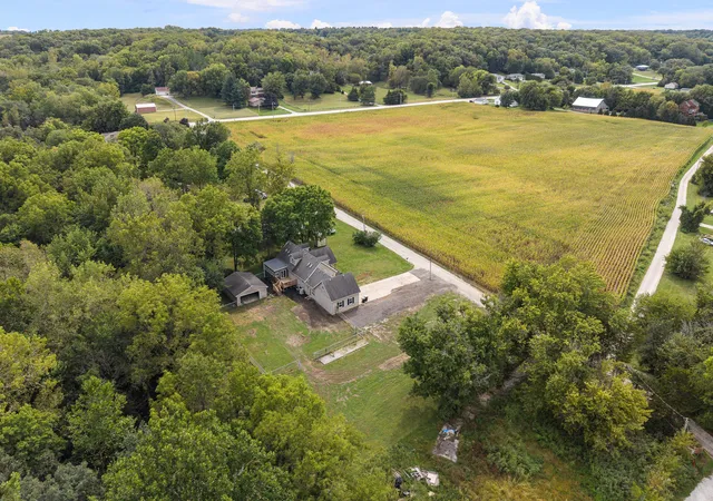 Photo 3 of Single family home for sale at 7525 121st Street, Andalusia, IL 61232 | MLS# 12760665 | Listing updated on 2026-09-21