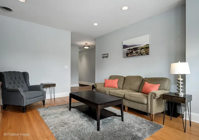 Photo 3 of Condo for sale at 1616 W Rascher Ave #3W, Chicago, IL 60640 | MLS# 12760667 | Listing updated on 2026-10-08
