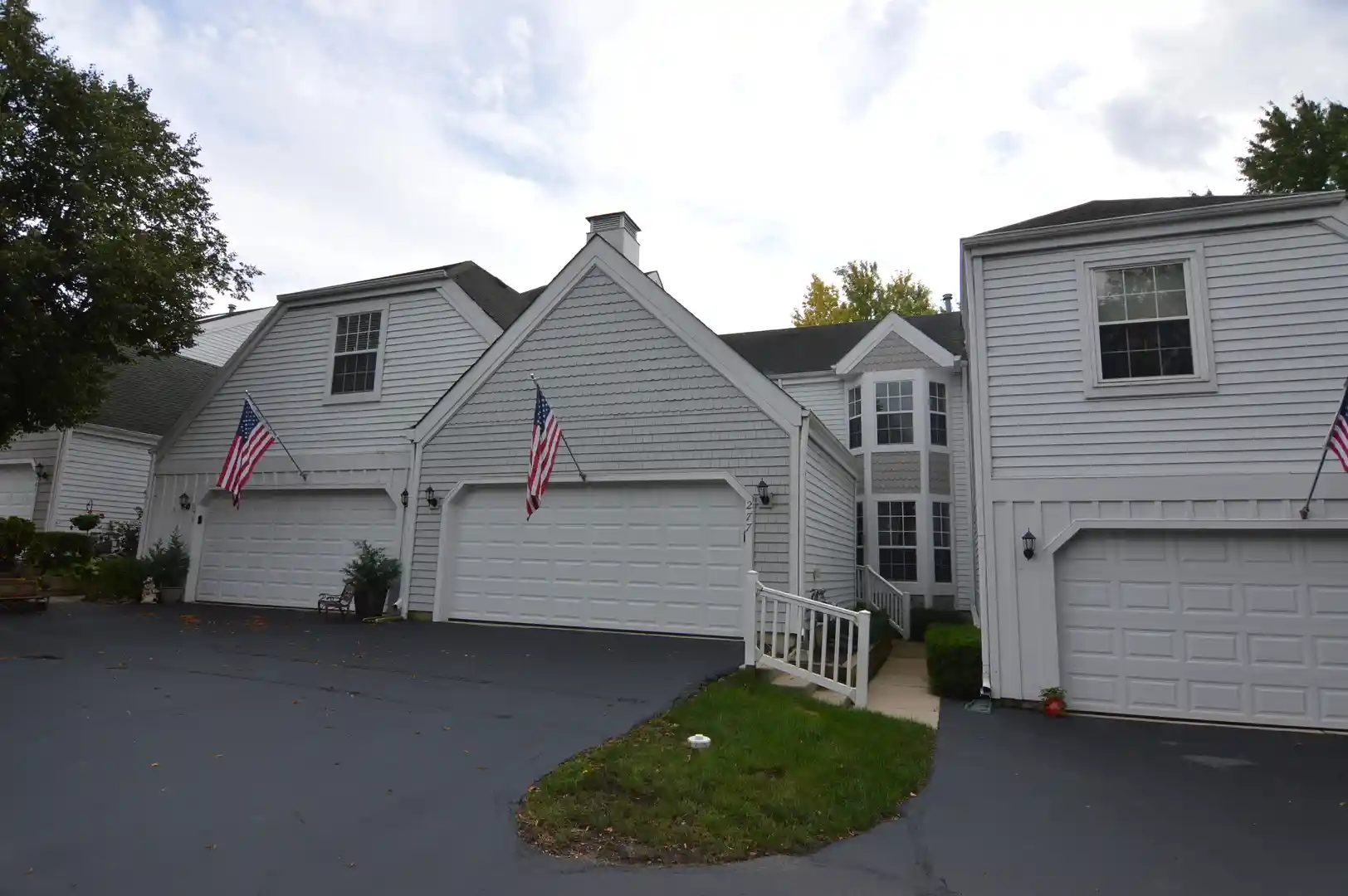 Listing Photo 46 - Condo for sale in 277 Oak Blf Ct located at 277 Oak Blf Ct, Wauconda, IL 60084 - Unit #24-4