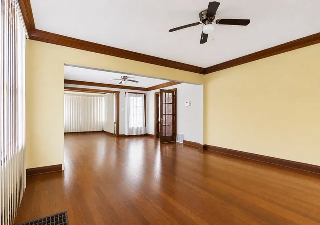 Photo 1 of Single family home for sale at 340 156th Place, Calumet City, IL 60409 | MLS# 12760680 | Listing updated on 2026-09-21