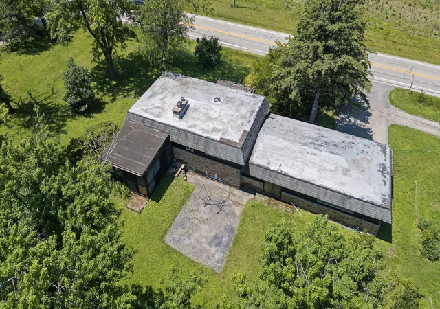 Photo 3 of Single family home for sale at 2740 N Cedar Rd, New Lenox, IL 60451 | MLS# 12760689 | Listing updated on 2026-09-21