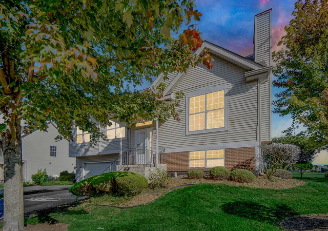 Townhouse for sale at 16506 Teton Dr, Lockport, IL 60441 | MLS# 12760690