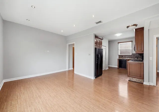 Photo 4 of Condo for sale at 2121 N Saint Louis Ave #3S, Chicago, IL 60647 | MLS# 12760692 | Listing updated on 2026-09-15