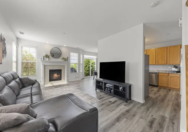 Photo 3 of Townhouse for sale at 161 Willoughby Ct #A, Yorkville, IL 60560 | MLS# 12760704 | Listing updated on 2026-09-25