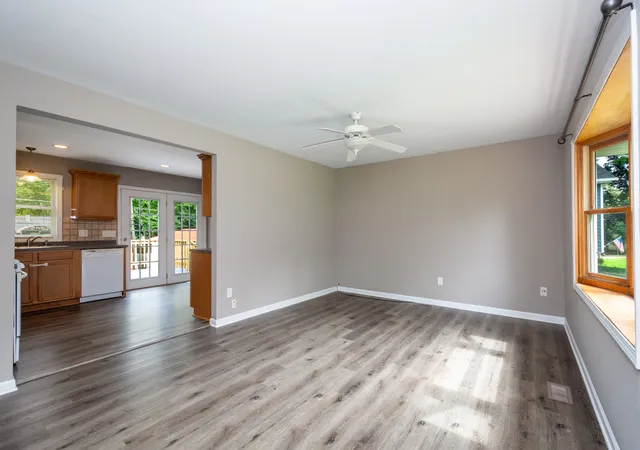 Photo 2 of Single family home for sale at 2312 Briar Ln, Lindenhurst, IL 60046 | MLS# 12760746 | Listing updated on 2026-10-04