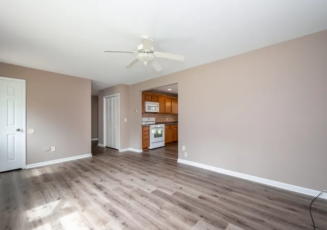Photo 3 of Single family home for sale at 2312 Briar Ln, Lindenhurst, IL 60046 | MLS# 12760746 | Listing updated on 2026-10-04