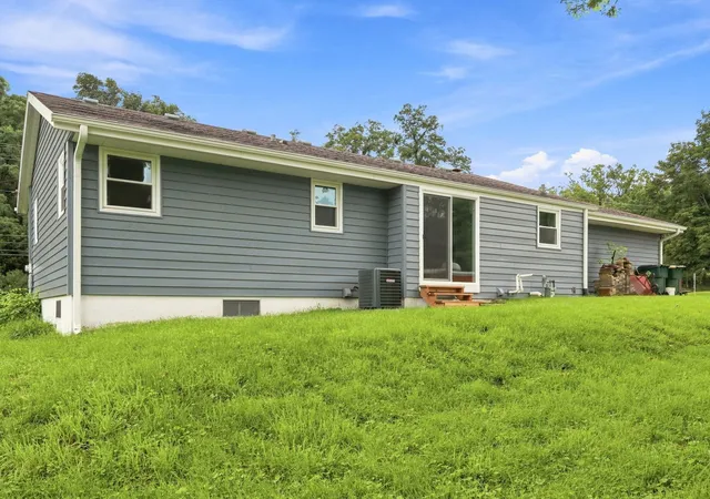 Photo 3 of Single family home for sale at 544 Sunset Vale, Twin Lakes, WI 53181 | MLS# 12760754 | Listing updated on 2026-10-07