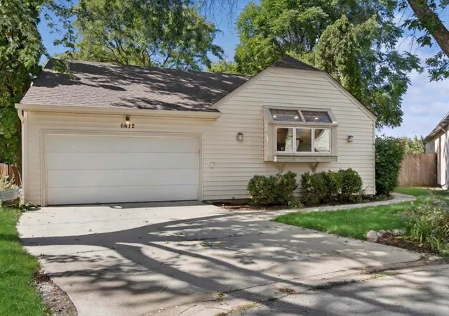 Photo 1 of Single family home for sale at 6612 Fernwood Dr, Lisle, IL 60532 | MLS# 12760755 | Listing updated on 2026-10-04