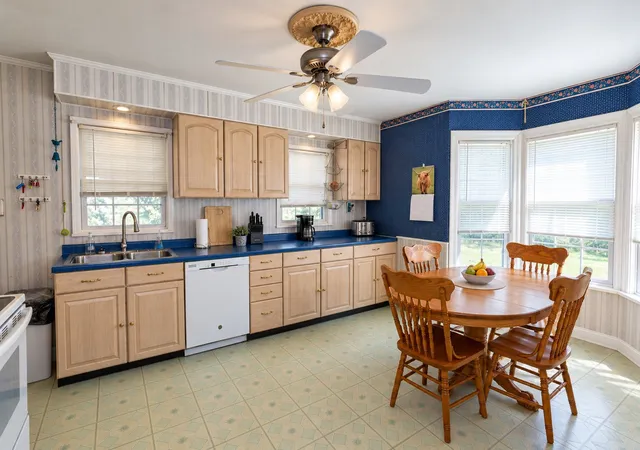 Photo 3 of Single family home for sale at 1012 Opdyke St, Chester, IL 62233 | MLS# 12760770 | Listing updated on 2026-10-23