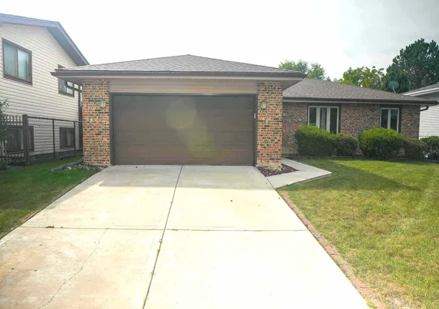 Photo 1 of Single family home for sale at 3103 Smoke Tree Ct, Hazel Crest, IL 60429 | MLS# 12760785 | Listing updated on 2026-09-21
