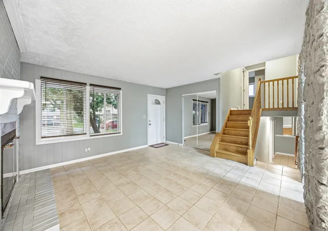 Photo 3 of Single family home for sale at 1551 Birch Ave, Hanover Park, IL 60133 | MLS# 12760799 | Listing updated on 2026-10-07