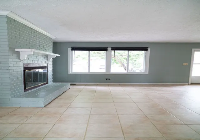 Photo 3 of Single family home for sale at 1551 Birch Ave, Hanover Park, IL 60133 | MLS# 12760799 | Listing updated on 2026-09-22