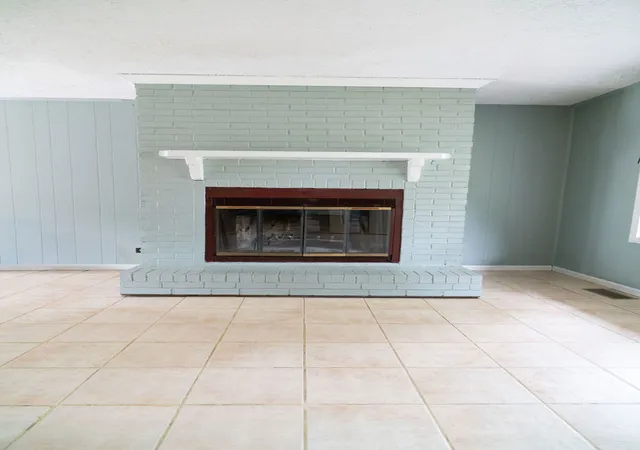 Photo 4 of Single family home for sale at 1551 Birch Ave, Hanover Park, IL 60133 | MLS# 12760799 | Listing updated on 2026-09-22