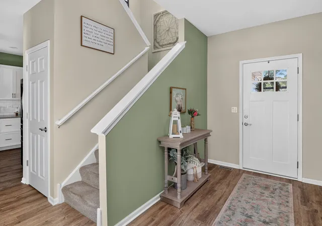 Photo 2 of Single family home for sale at 1502 Roth Dr, Joliet, IL 60431 | MLS# 12760808 | Listing updated on 2026-10-05