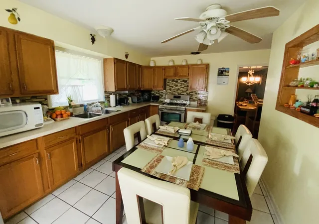 Photo 3 of Single family home for sale at 909 Prescott St, Waukegan, IL 60085 | MLS# 12760839 | Listing updated on 2026-09-22
