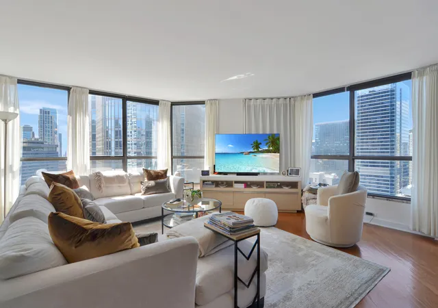Photo 1 of Condo for sale at 405 N Wabash Ave #3204, Chicago, IL 60611 | MLS# 12760840 | Listing updated on 2026-09-16