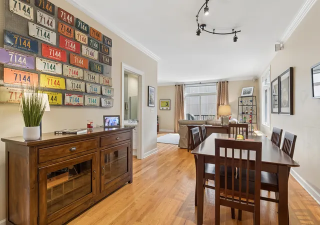 Photo 4 of Townhouse for sale at 1351 W Altgeld St #4I, Chicago, IL 60614 | MLS# 12760844 | Listing updated on 2026-09-23