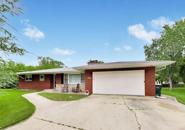 Photo 1 of Single family home for sale at 10s021 Plainfield Naperville Rd, Naperville, IL 60564 | MLS# 12760850 | Listing updated on 2026-09-22