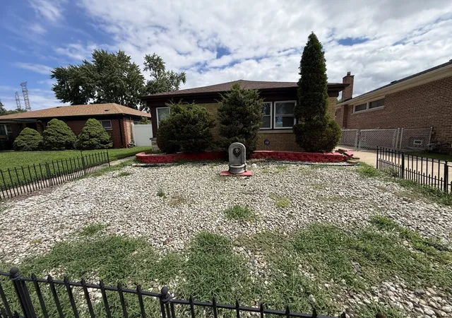Single family home for sale at 14405 S Calhoun Ave, Burnham, IL 60633 | MLS# 12760866