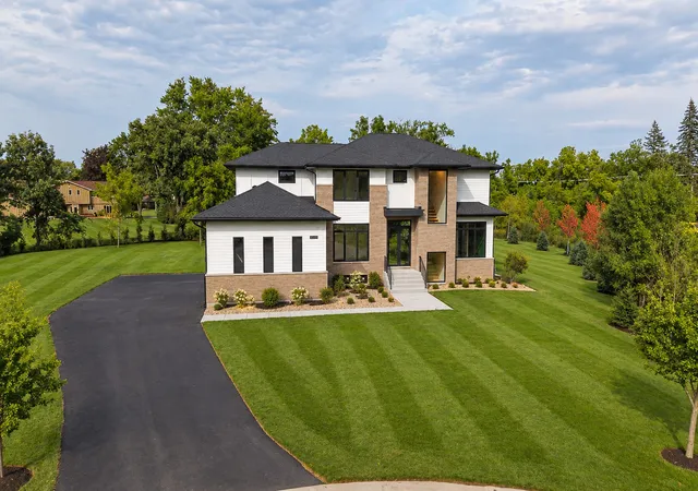 Photo 1 of Single family home for sale at 23589 N Owl Ct, Lake Barrington, IL 60010 | MLS# 12760877 | Listing updated on 2026-09-22