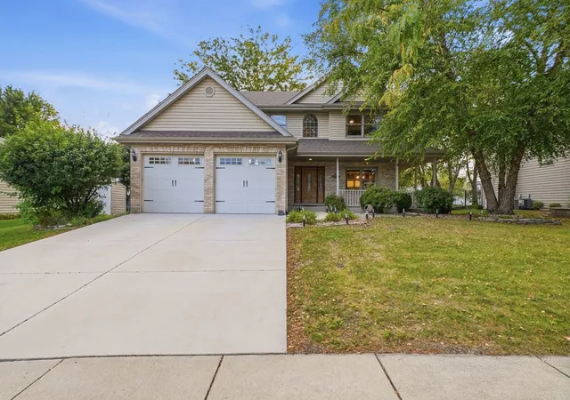 Photo 1 of Single family home for sale at 505 Buckingham Pl, Shorewood, IL 60404 | MLS# 12760881 | Listing updated on 2026-09-24
