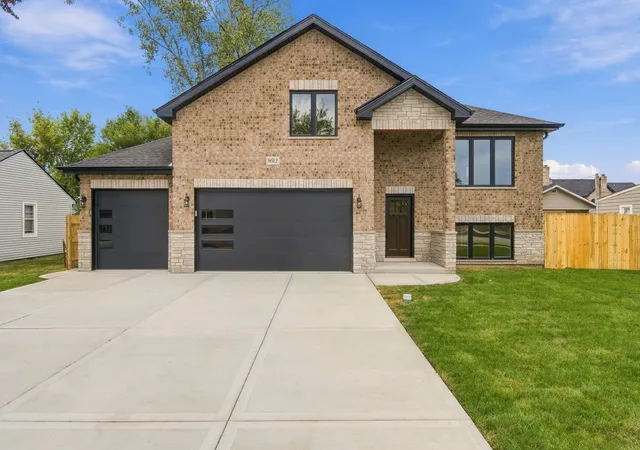 Photo 1 of Single family home for sale at 8612 Mcvicker Ave, Burbank, IL 60459 | MLS# 12760898 | Listing updated on 2026-09-22
