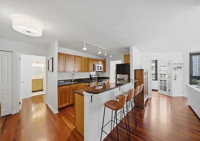 Photo 2 of Condo for sale at 222 E Pearson St #1901, Chicago, IL 60611 | MLS# 12760902 | Listing updated on 2026-09-23