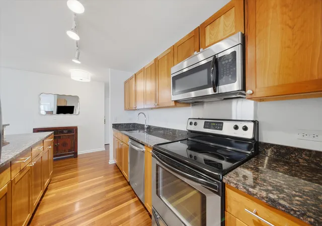 Photo 3 of Condo for sale at 222 E Pearson St #1901, Chicago, IL 60611 | MLS# 12760902 | Listing updated on 2026-09-23