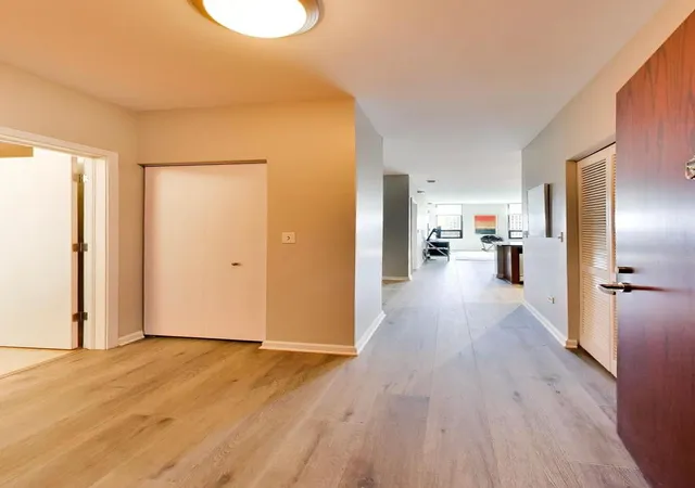 Photo 4 of Condo for sale at 1255 S State St #1807, Chicago, IL 60605 | MLS# 12760913 | Listing updated on 2026-10-27