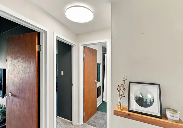 Photo 3 of Condo for sale at 9724 S Karlov Ave #304, Oak Lawn, IL 60453 | MLS# 12760923 | Listing updated on 2026-09-22