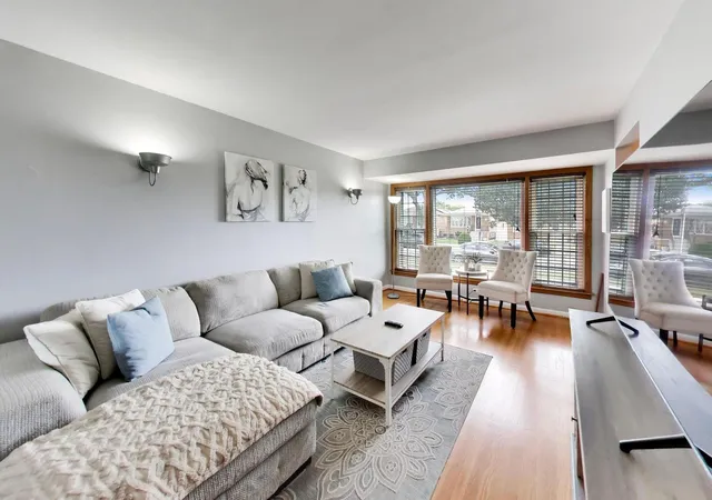 Photo 2 of Single family home for sale at 5652 S Parkside Ave, Chicago, IL 60638 | MLS# 12760926 | Listing updated on 2026-10-19
