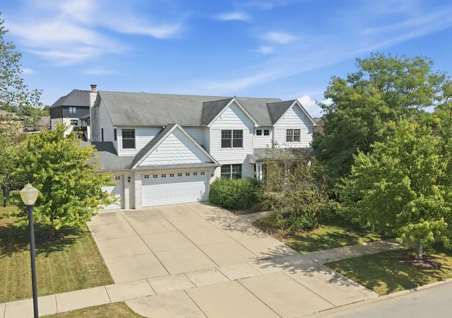 Photo 1 of Single family home for sale at 12520 Whisper Crk Way, Mokena, IL 60448 | MLS# 12760930 | Listing updated on 2026-09-22
