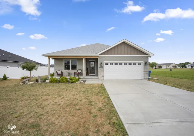 Photo 1 of Sale Pending at 1406 Indian Trl, Kankakee, IL 60901 | MLS# 12760951 | Listing updated on 2026-09-28