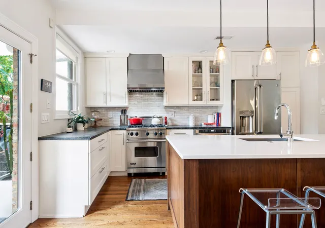 Photo 4 of Single family home for sale at 2237 W Lyndale St, Chicago, IL 60647 | MLS# 12760956 | Listing updated on 2026-09-23