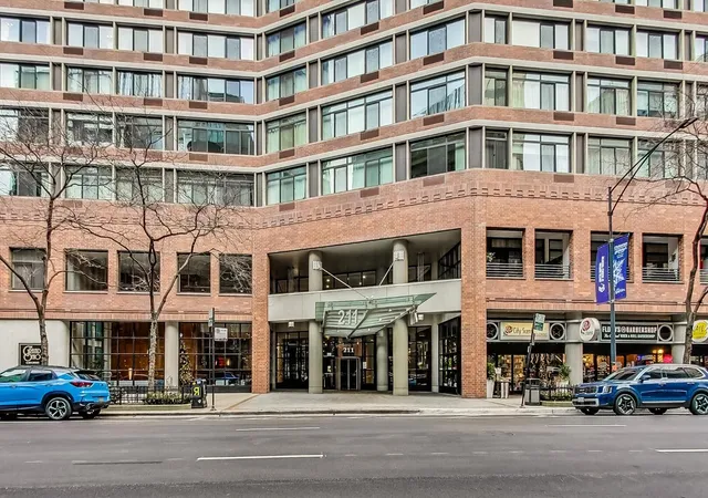 Photo 1 of Condo for sale at 211 E Ohio St #2902, Chicago, IL 60611 | MLS# 12760974 | Listing updated on 2026-09-21
