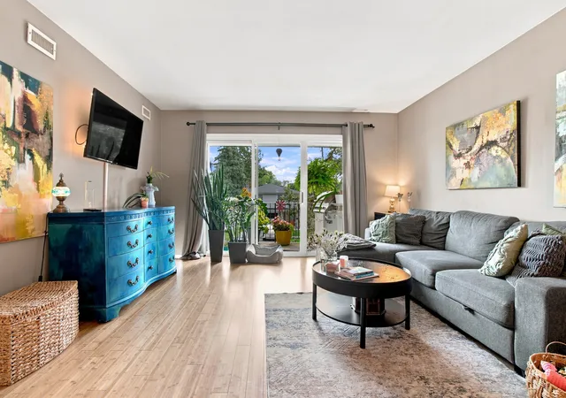 Photo 3 of Condo for sale at 3n550 Crown Rd #10, Elmhurst, IL 60126 | MLS# 12760984 | Listing updated on 2026-09-23