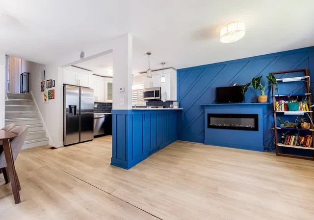 Photo 4 of Single family home for sale at 9154 S Luella Ave, Chicago, IL 60617 | MLS# 12761000 | Listing updated on 2026-09-16