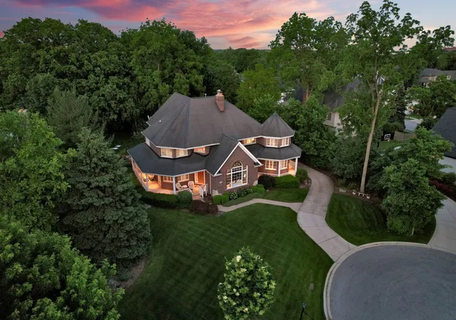 Photo 3 of Mansion for sale at 70 Forest Ave, Naperville, IL 60540 | MLS# 12761014 | Listing updated on 2026-09-23
